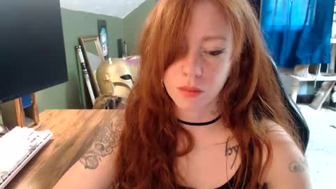 AstraeaSiren online show from June 5, 5:18 pm