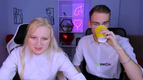 astren online show from October 17, 12:30 pm