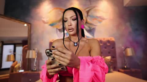 astridvexxx online show from June 1, 2:57 am