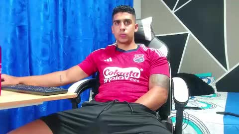 Astrom model independent online show from October 30, 12:12 am