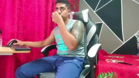 Astrom model independent online show from January 14, 8:47 pm