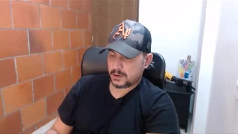 Snapshot of astton_nick chatting on January 6, 3:42 am Nick Astton online show from January 6, 3:42 am