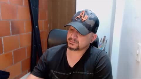 Snapshot of astton_nick chatting on January 19, 6:20 am Nick Astton online show from January 19, 6:20 am