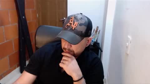Snapshot of astton_nick chatting on January 23, 9:18 am Nick Astton online show from January 23, 9:18 am
