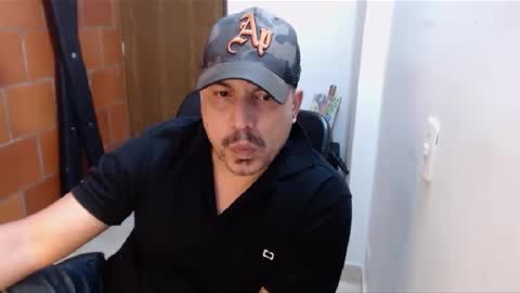Snapshot of astton_nick chatting on January 24, 7:19 am Nick Astton online show from January 24, 7:19 am