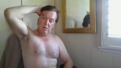 astute008 online show from February 8, 6:06 am