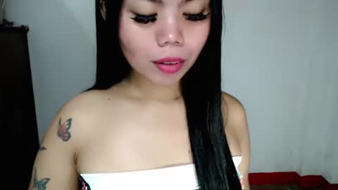 Snapshot of asuna_charming chatting on September 26, 2:54 pm asuna_charming online show from September 26, 2:54 pm