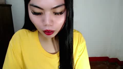 Snapshot of asuna_charming chatting on October 18, 6:19 pm asuna_charming online show from October 18, 6:19 pm