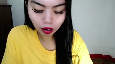 Snapshot of asuna_charming chatting on October 21, 4:30 pm asuna_charming online show from October 21, 4:30 pm