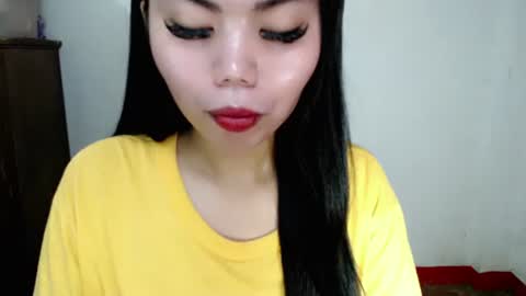 Snapshot of asuna_charming chatting on October 28, 6:21 pm asuna_charming online show from October 28, 6:21 pm