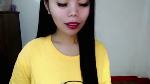 Snapshot of asuna_charming chatting on November 1, 8:16 am asuna_charming online show from November 1, 8:16 am