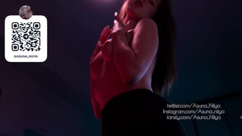 Asuna Niiya - online show from November 5, 12:16 pm