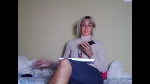 AsyaLu online show from October 1, 5:30 pm