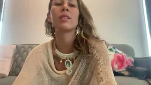 Snapshot of atara25 chatting on March 2, 7:15 am Atara online show from March 2, 7:15 am