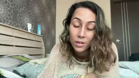 Snapshot of atara25 chatting on March 18, 7:33 am Atara online show from March 18, 7:33 am