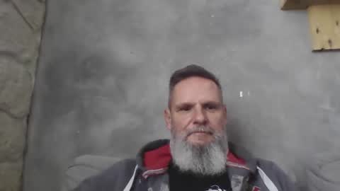 Snapshot of atatanka chatting on November 21, 1:32 pm atatanka online show from November 21, 1:32 pm