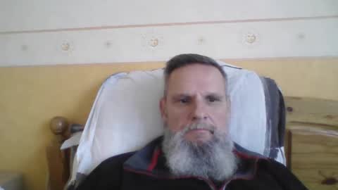 Snapshot of atatanka chatting on December 4, 1:09 pm atatanka online show from December 4, 1:09 pm