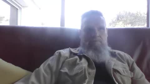 Snapshot of atatanka chatting on April 6, 6:20 pm atatanka online show from April 6, 6:20 pm