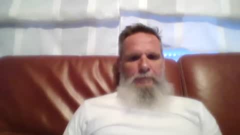 Snapshot of atatanka chatting on April 19, 6:10 pm atatanka online show from April 19, 6:10 pm