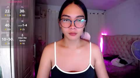 Sam online show from February 14, 8:27 pm