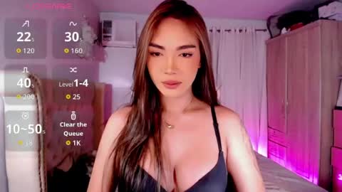 Sam online show from June 24, 5:01 pm
