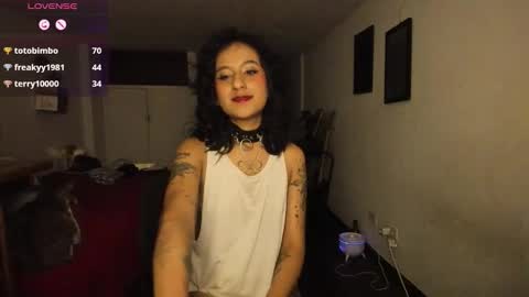 Atenea online show from October 16, 8:04 am