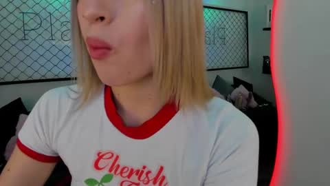 ATENEA online show from February 4, 1:06 pm