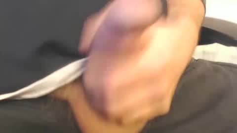 ateuout online show from February 14, 9:28 am