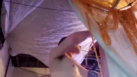 jonnyandrew online show from November 18, 11:47 am