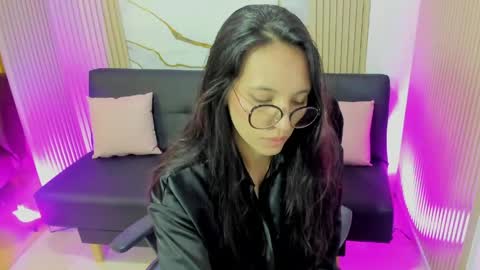 Atenea online show from June 7, 3:43 am