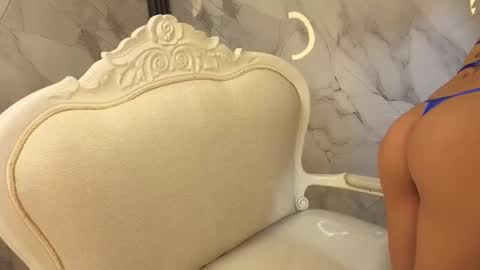 Snapshot of athenea_sweet_a chatting on November 23, 1:11 pm athenea_sweet_a online show from November 23, 1:11 pm