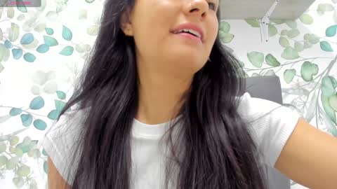 Atilana Diaz online show from December 11, 1:49 pm
