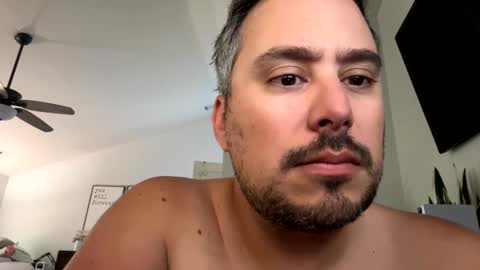 Snapshot of atlchris89 chatting on May 14, 1:18 pm atlchris89 online show from May 14, 1:18 pm