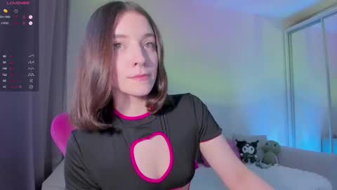 Snapshot of atomsyvuu chatting on March 12, 3:40 pm Tilda or Tilly online show from March 12, 3:40 pm