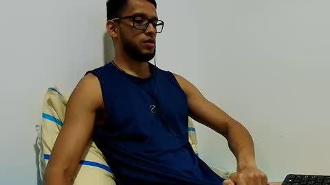 Torres online show from June 4, 2:50 am