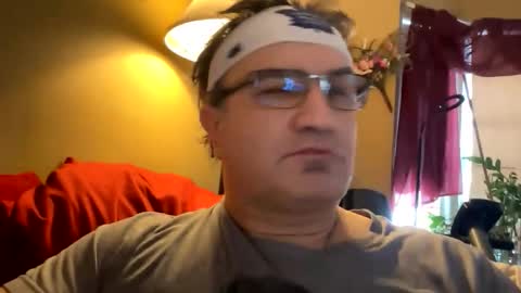 atozzzz online show from February 28, 10:33 pm