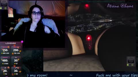 Snapshot of atrena chatting on November 7, 3:06 am Atrena online show from November 7, 3:06 am