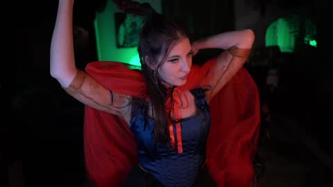 Audrey online show from March 1, 5:31 am