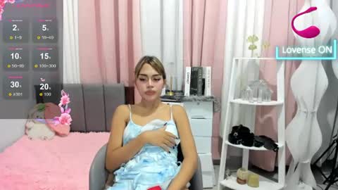 Your goddess AUDREY  FOLLOW ME online show from June 20, 2:09 pm