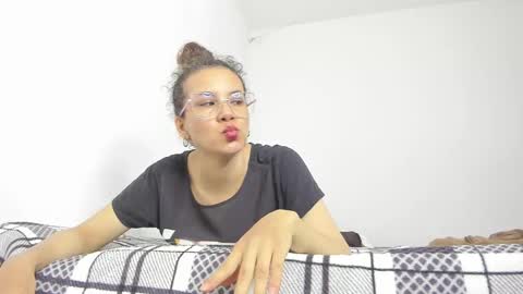 Audrey online show from December 7, 3:41 pm