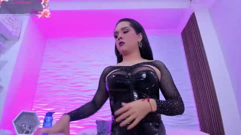 Audrey Hayworth online show from November 30, 11:47 am