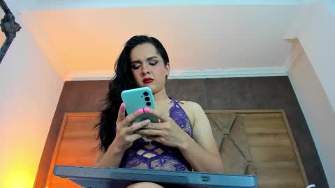 Audrey Hayworth online show from February 11, 8:41 am