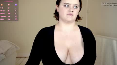 Audrey Jacq online show from October 18, 3:24 pm