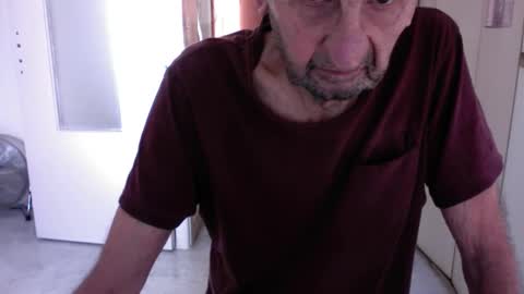 auguste688483 online show from February 7, 9:24 am