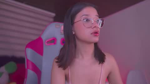 aura_rouss online show from February 3, 2:53 am