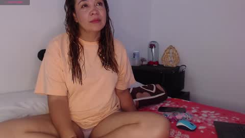 Auro online show from May 17, 1:51 pm