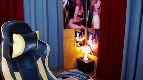 Miss awra online show from February 25, 6:01 am