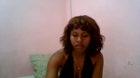 Snapshot of aurelia107 chatting on June 1, 3:58 pm aurelia107 online show from June 1, 3:58 pm