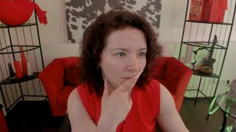 Snapshot of aureliagleam chatting on May 25, 2:17 am Aurelia online show from May 25, 2:17 am