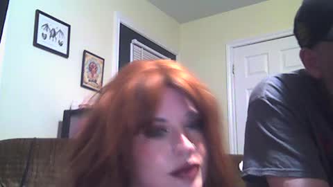 Snapshot of aurora_and_draven chatting on July 27, 1:45 am aurora_and_draven online show from July 27, 1:45 am